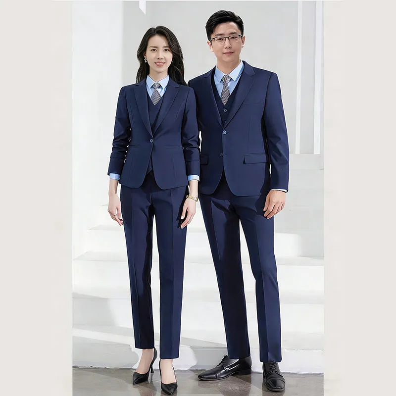 Административный костюм (1)