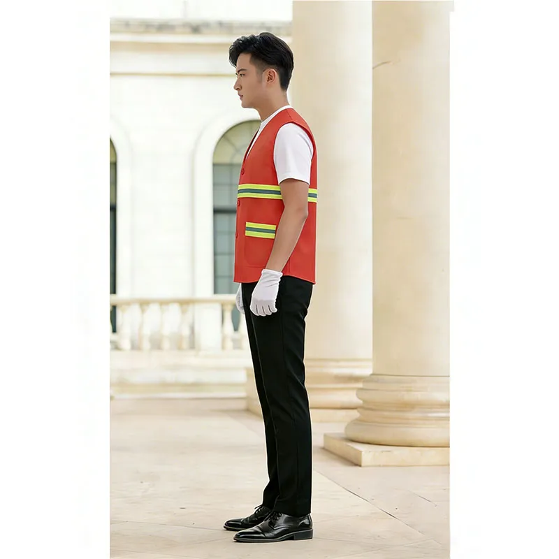 Жилет для санитарных работников (3)